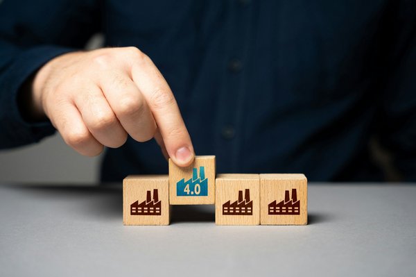 Essential Guide: Safely Introducing Your Cat to a Newborn Baby at Home